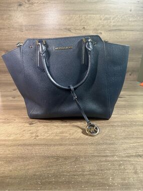 Michael Kors Blue Leather Purse Bag Cross Body Shoulder Womens